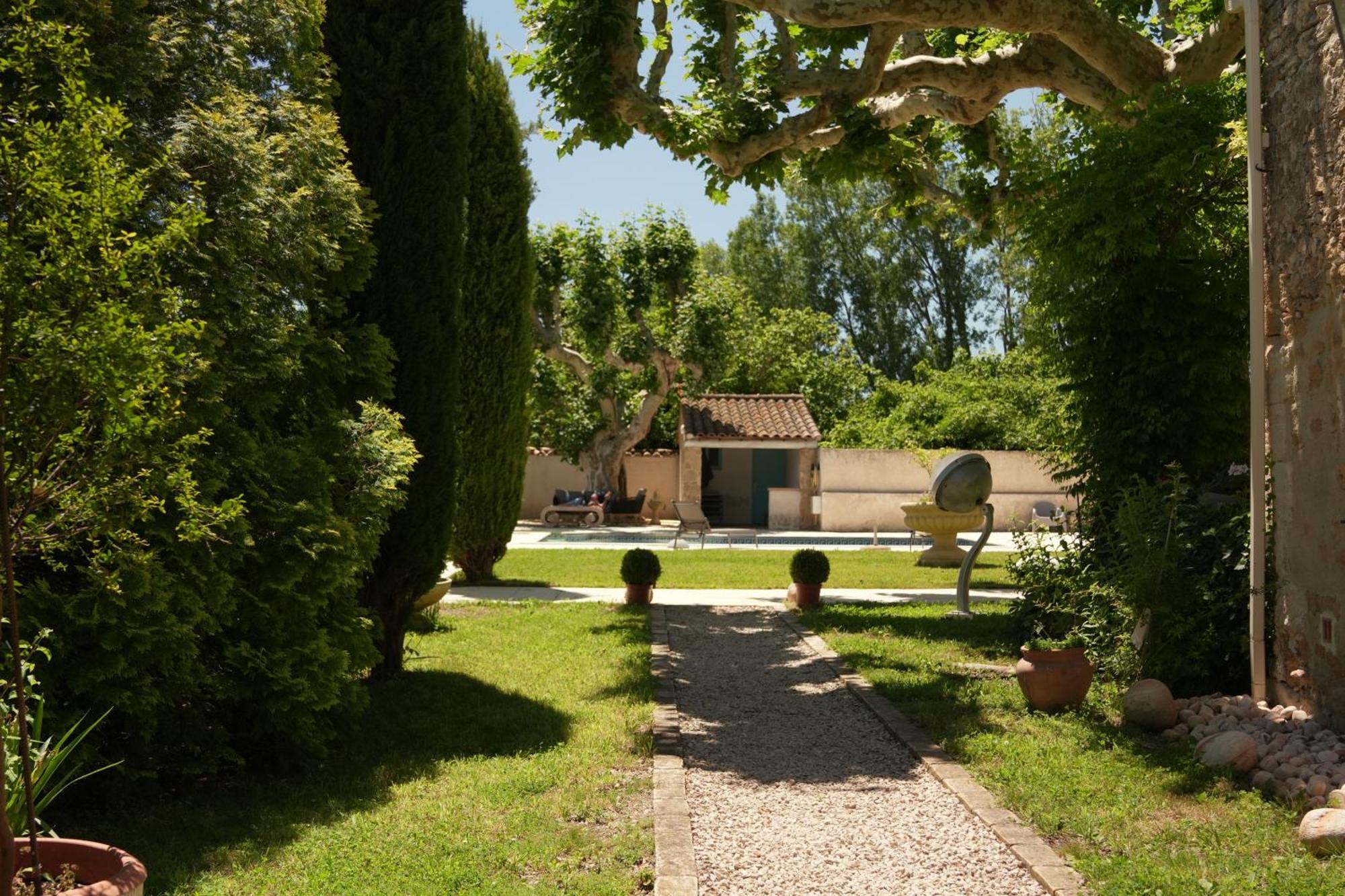 Le Mas Des Flaneraies Althen-des-Paluds Exterior foto